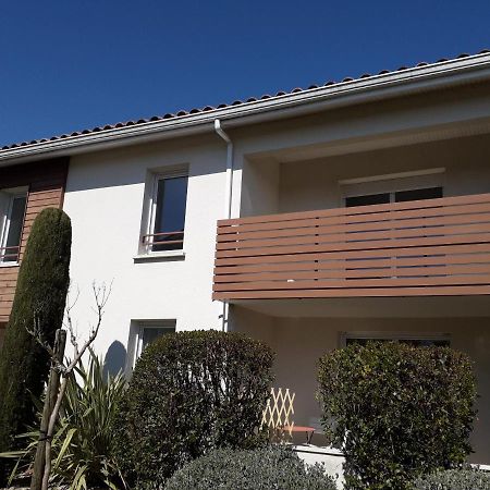 Bel Appartement En Residence Avec Parking Prive Arvert Buitenkant foto