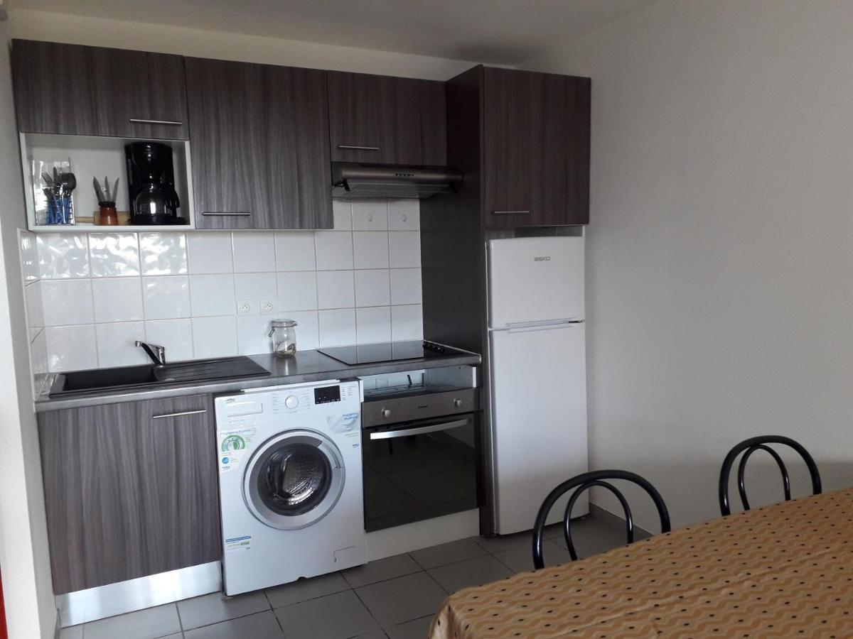 Bel Appartement En Residence Avec Parking Prive Arvert Buitenkant foto