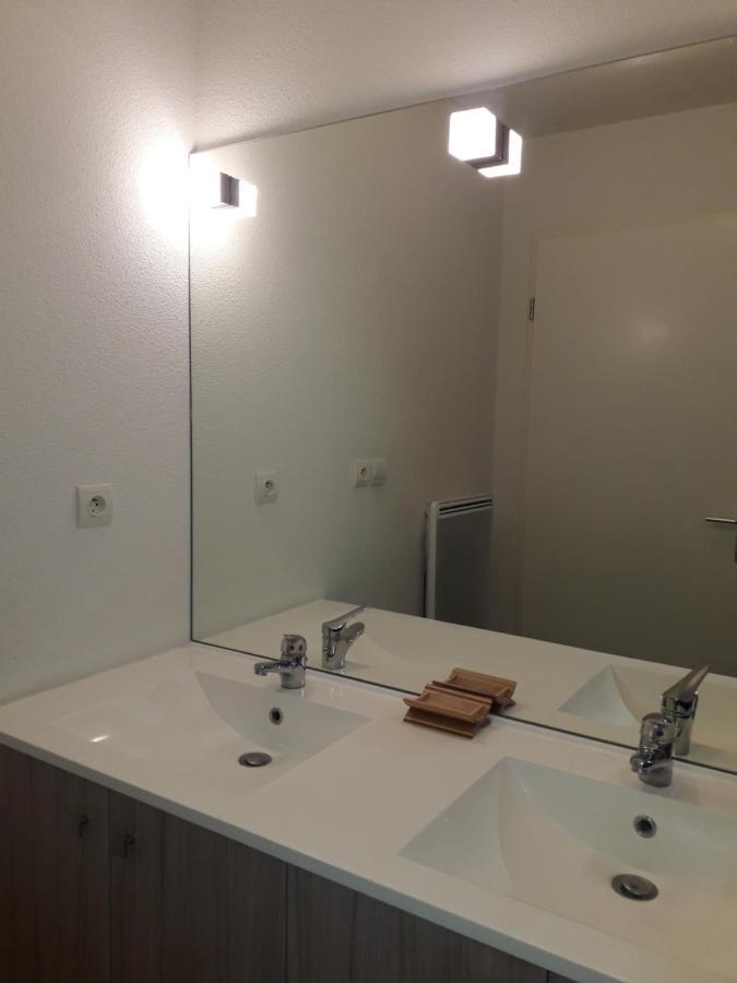 Bel Appartement En Residence Avec Parking Prive Arvert Buitenkant foto